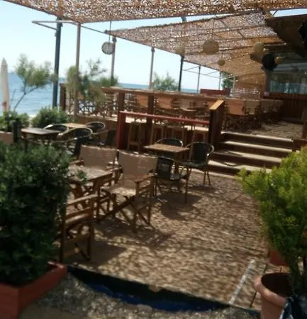 Villa George - Family Holidays Nea Makri Exterior photo